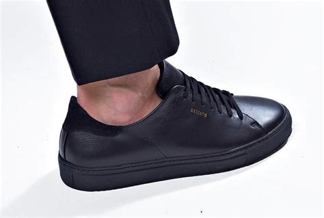 best black leather sneakers men.